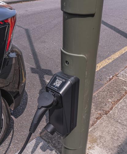 char.gy lamp post charger